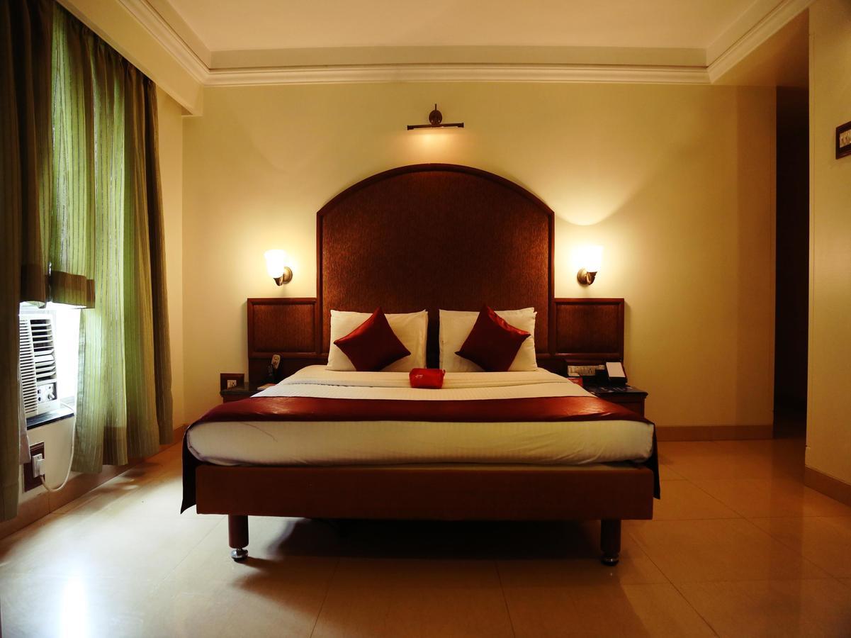 Hotel Srimaan Pune Eksteriør billede